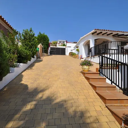 Town House Trull Lloretholiday Lloret de Mar