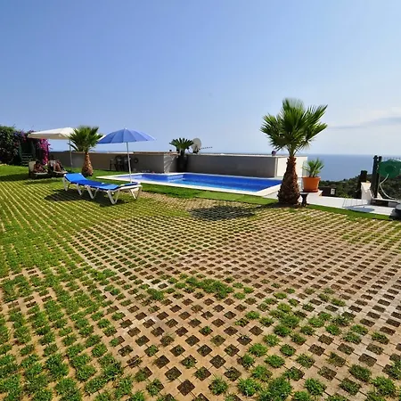 Town House Trull Lloretholiday Villa *